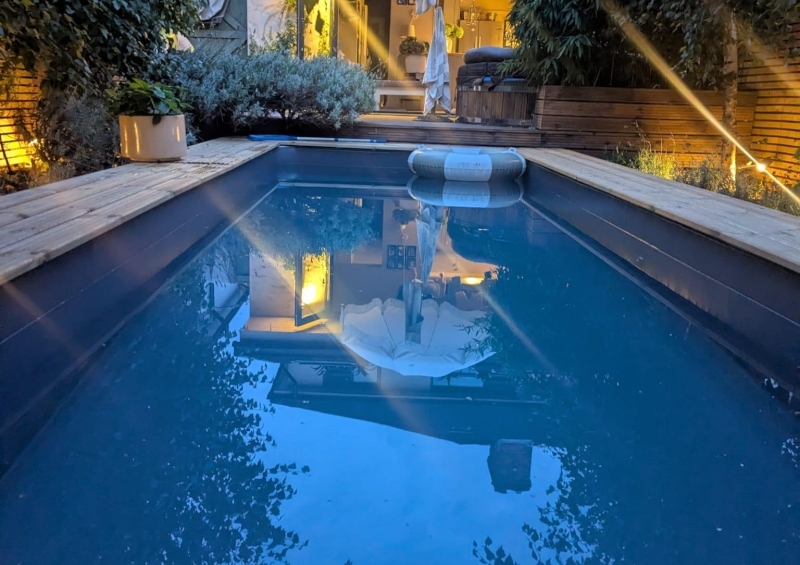 Pool2_CROP.jpeg Pool2_CROP.jpeg